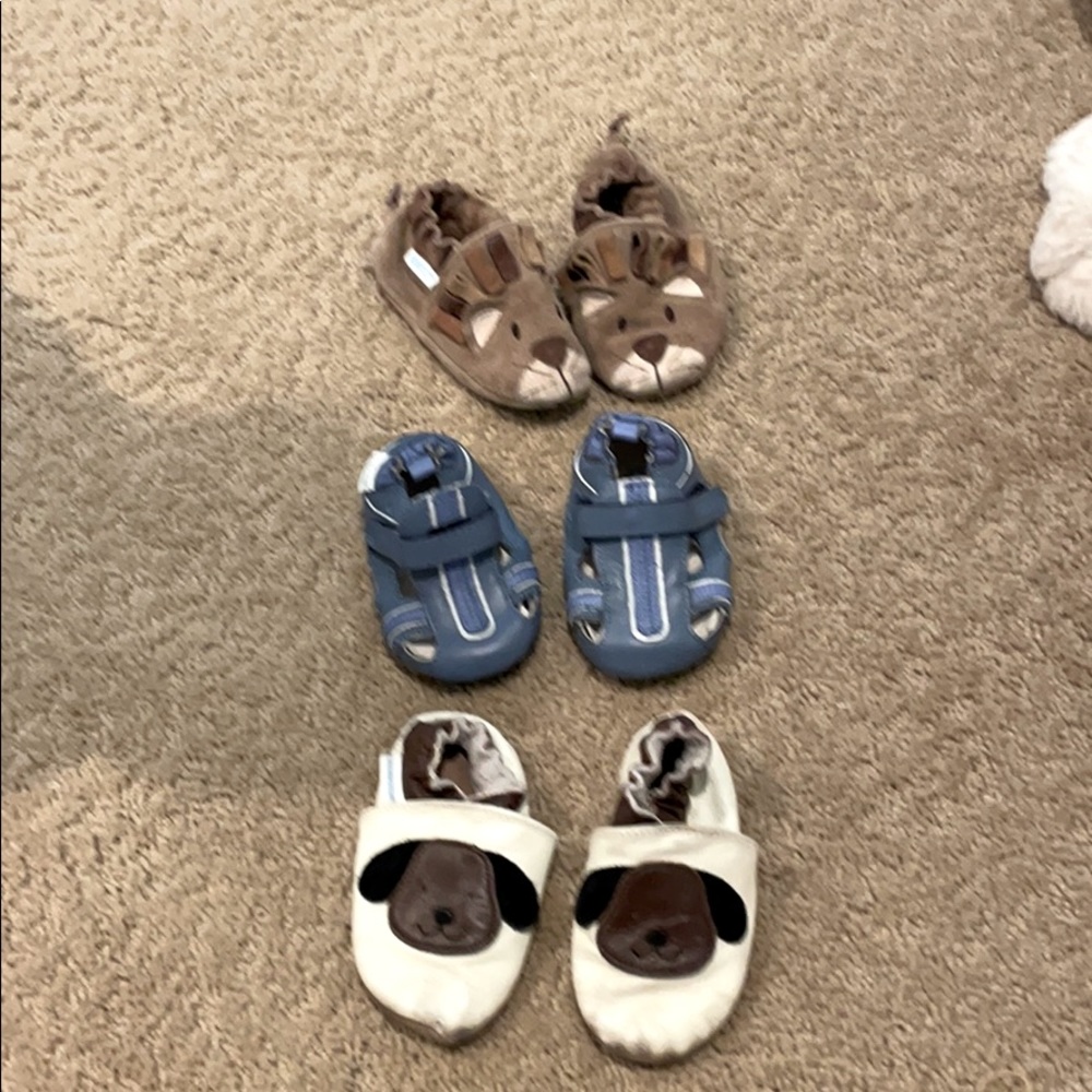Robeez bundle 3 pairs